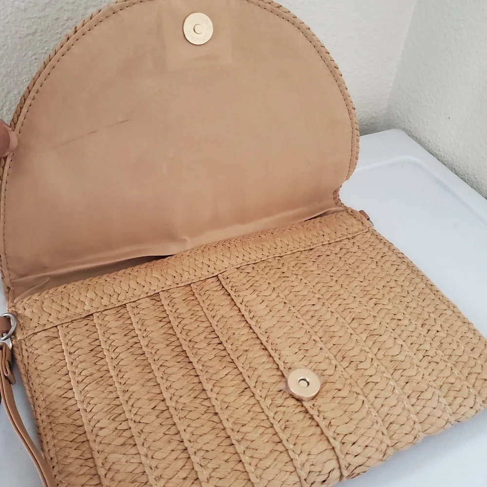 Tan Woven Straw Envelope Clutch Crossbody Bag with Wristlet Strap Summer Beach